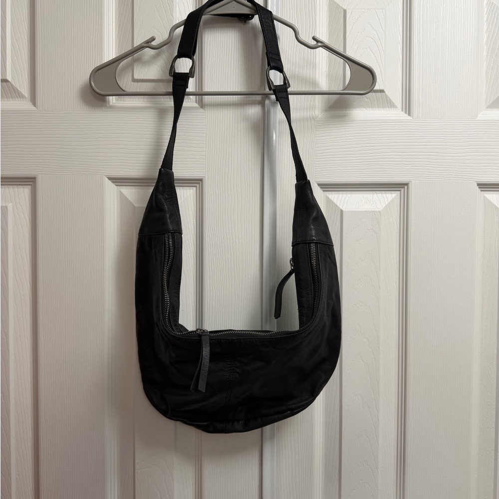 Free People Black Zippered Bag Idle Hands Sling